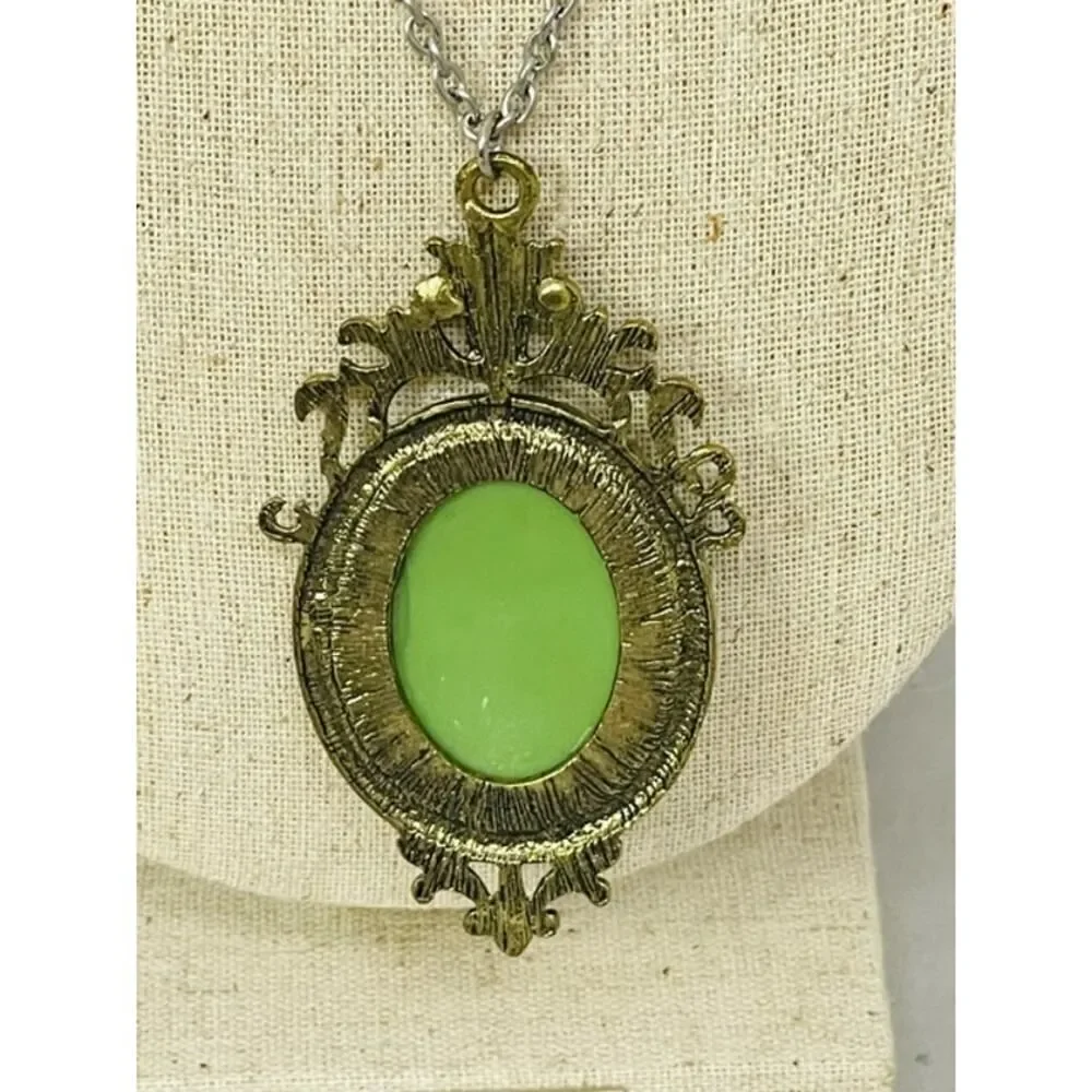 HSN Antique gold Lime Green Cameo Pendant on silver Chain 20